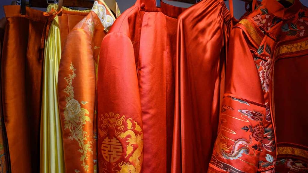 Traditional Chinese Clothing Facts